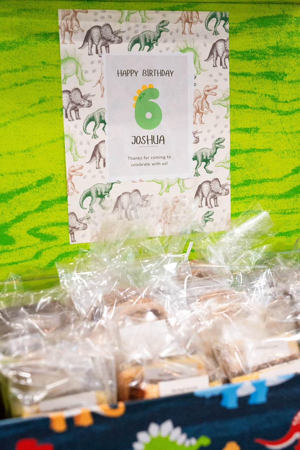 Gift Box - Dessert Chest