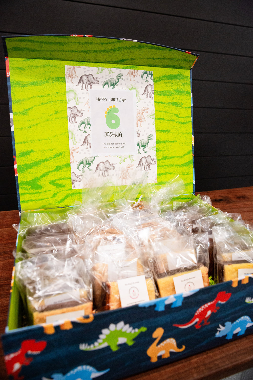 Gift Box - Dessert Chest