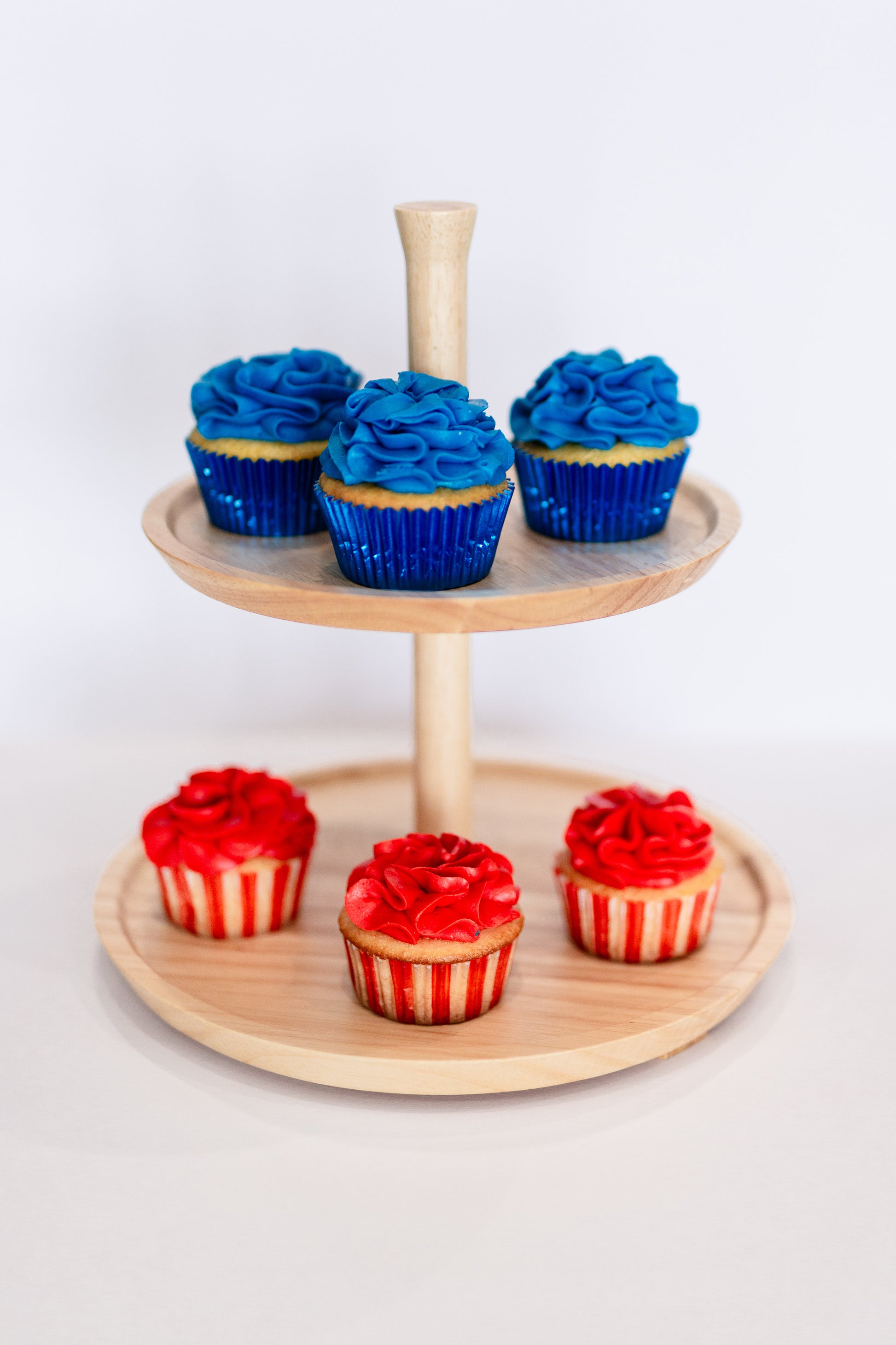 Cupcake: Winsome Vanilla (Dozen)